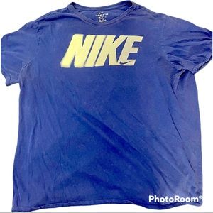 XXL Nike T-Shirt